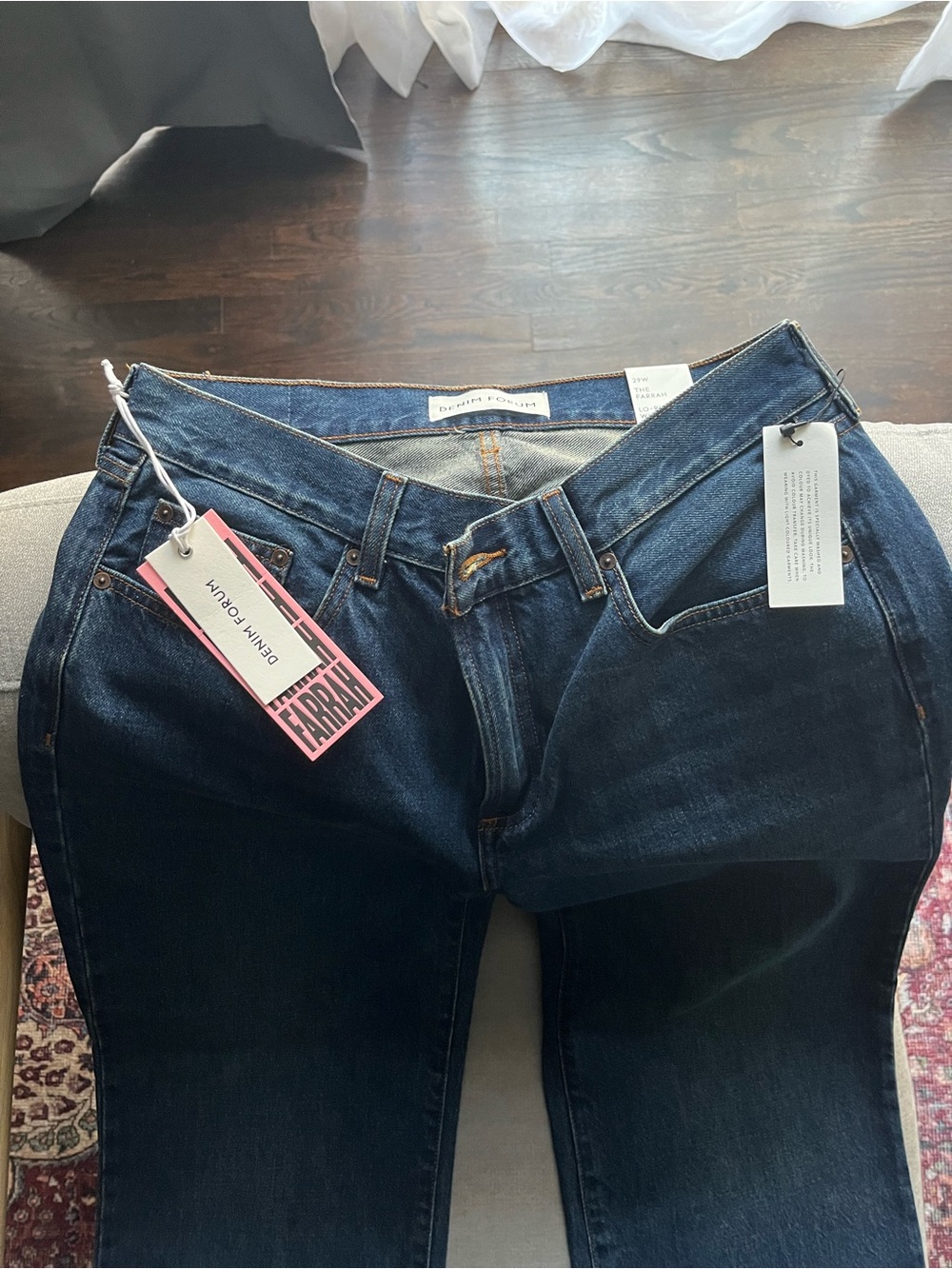 NWT Aritzia Denim Forum The Farrah Wide Leg Low Rise Jeans - Picture 6 of 8